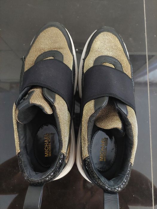 Маркови маратонки на разпродажба