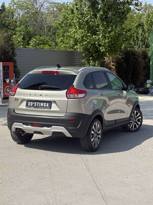 Lada X-Ray 2021 — 3