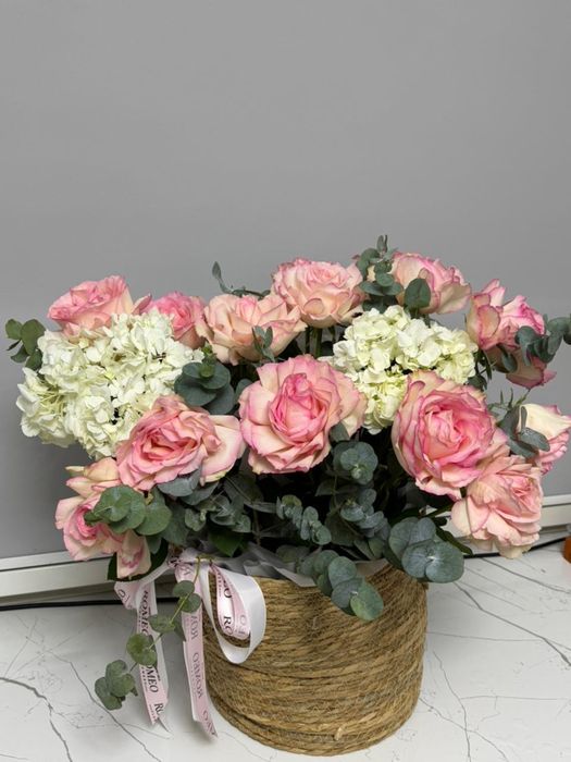 Букет огромный цветов