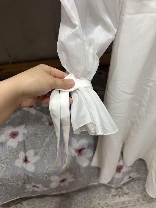 Белое платье хорошего качества