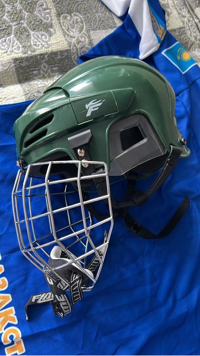 Хоккейная форма bauer