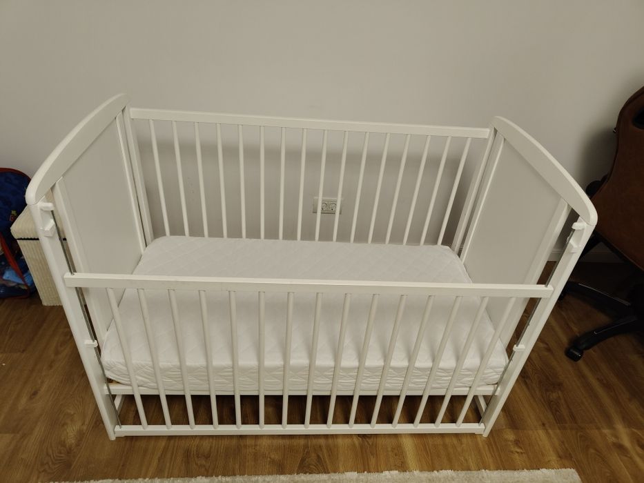 Pătuț Baby Needs cu saltea 12cm