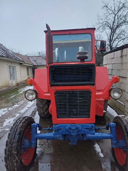 Vănd tractor u650