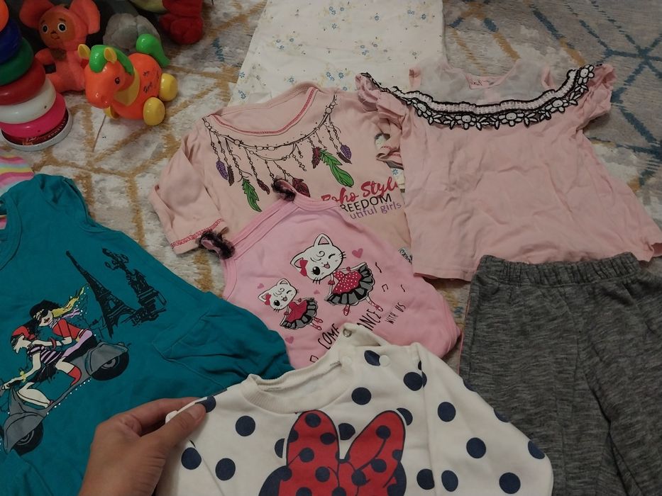 Игрушки мягкие+ вещи+ корзина!