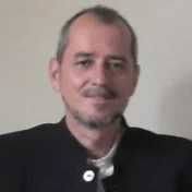 Pet sitter/ingrijitor animale/bone pentru animale