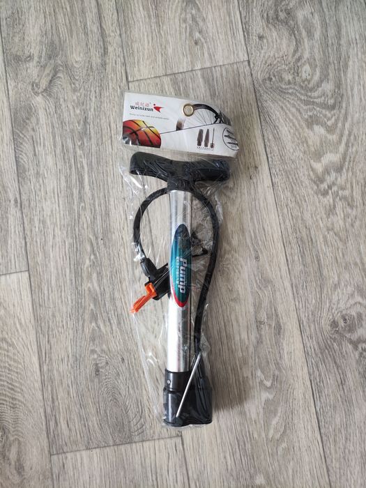 Насос для велосипеда и мяча