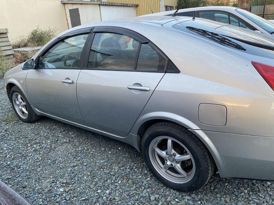 продам машину Nissan primera