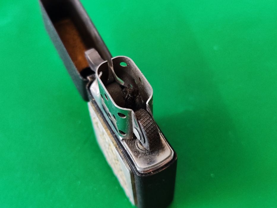 Оригинална Запалка zippo 2012 г