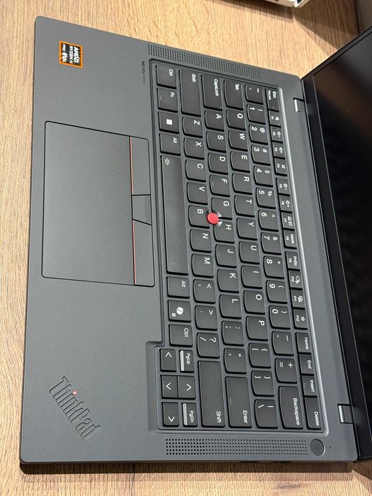 Laptop Lenovo ThinkPad P14s Gen 6 14" 2.8K OLED 120Hz AMD Ryzen AI 7 PRO 350 64GB Ram 1TB SSD