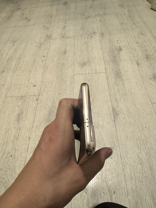 Samsung Galaxy S21 8/256 gb