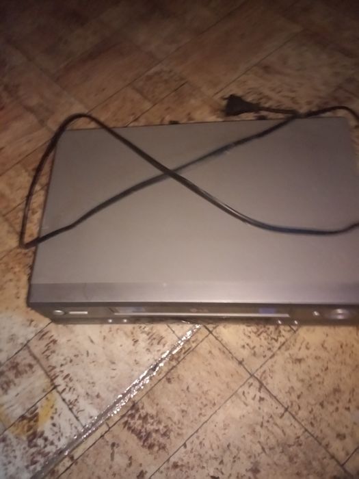 Видео магнитофон