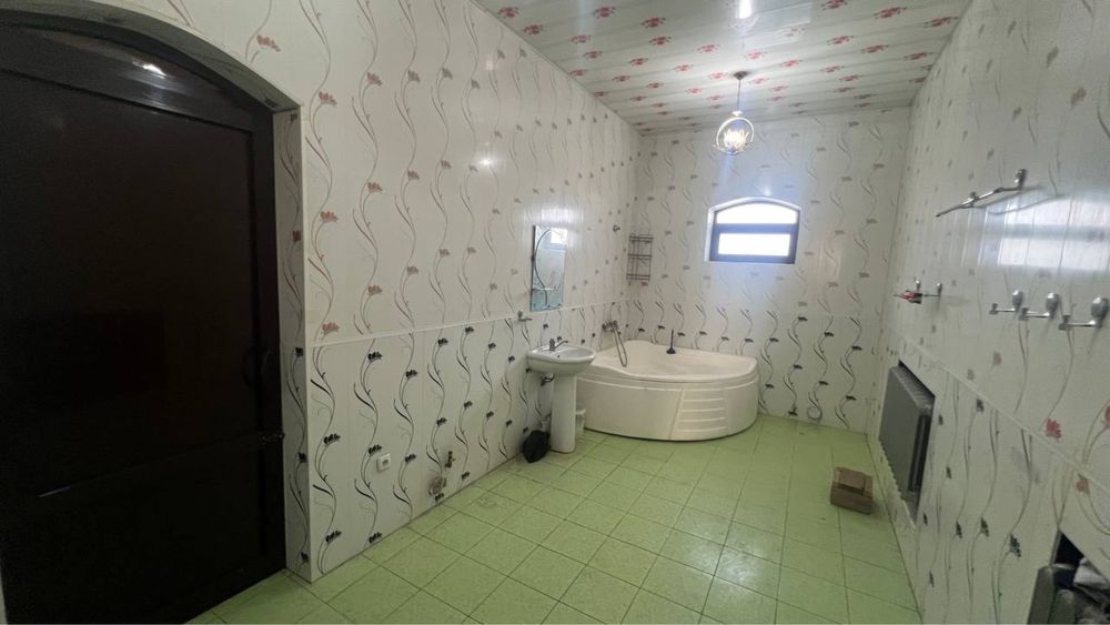 Уй сотилади. 9 соток 2 каватли. Университет участка Садаф 69