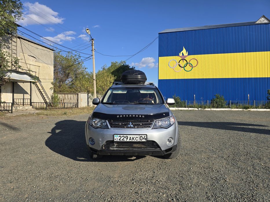 Mitsubishi outlander xl