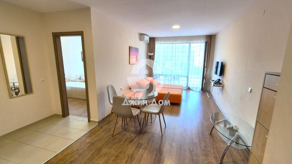 Продава се Двустаен апартамент в Свети Влас - 74 кв.м за 2014 €/кв.м - Снимка #1