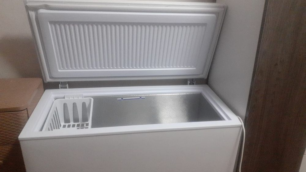 Морозильник Ларь