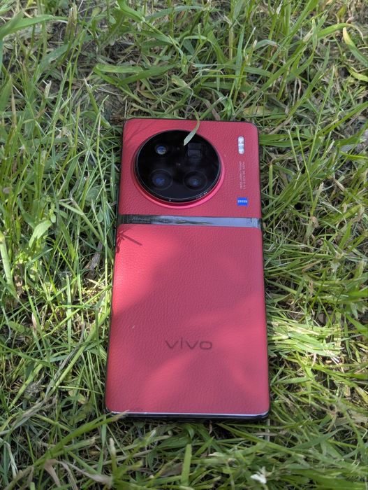 Продам Vivo X90 pro+