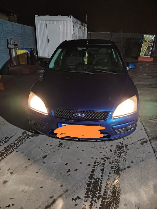 Vând masina sau schimb Ford 1.6