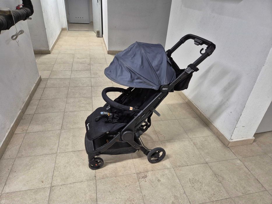 Ergobaby Metro+ бебешка количка