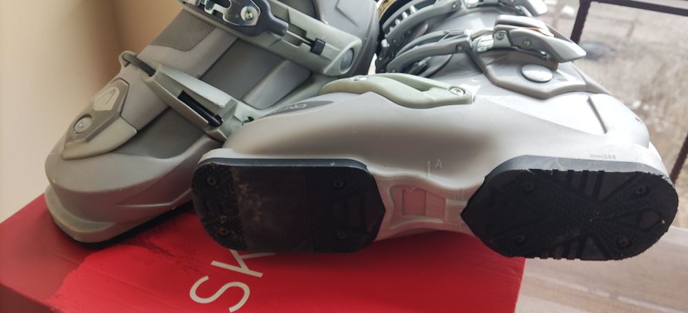 Ски обувки HED- 289 мм /38-39номер/