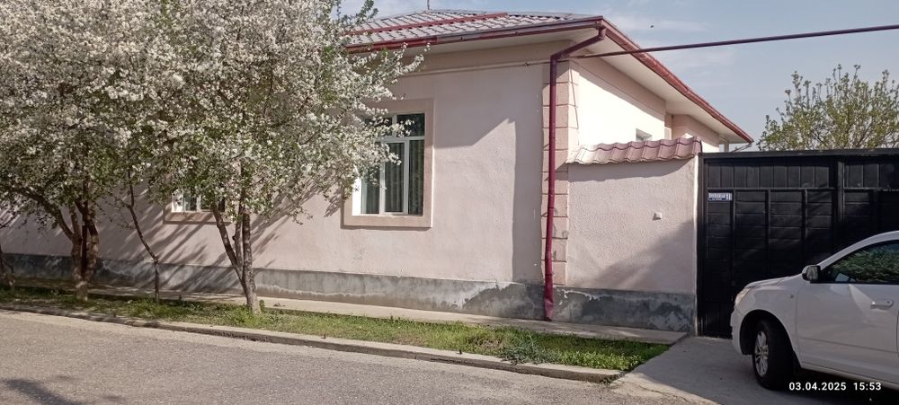 Намунали коттедж сотилади