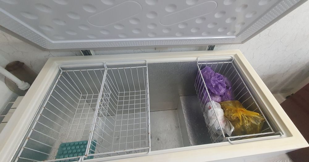 Продам Морозильную камеру-ларь