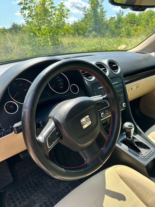 SEAT Exeo 2012 — imagine 5