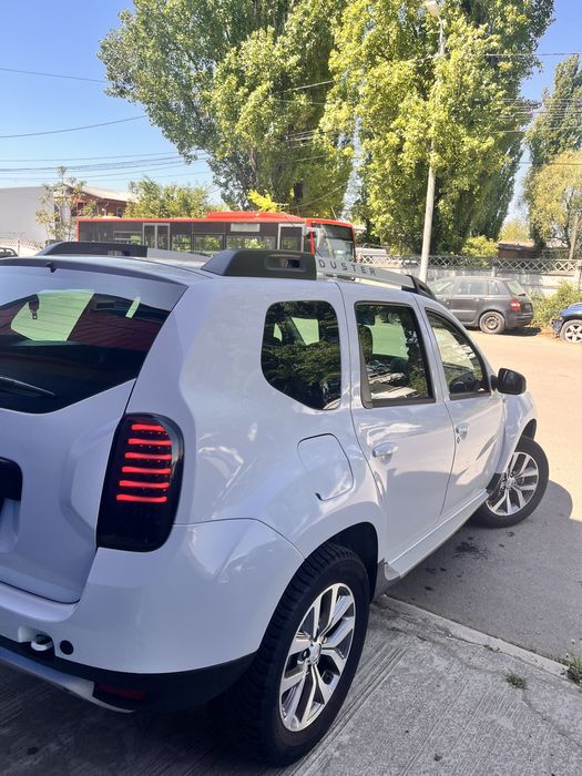 Dacia Duster diesel full