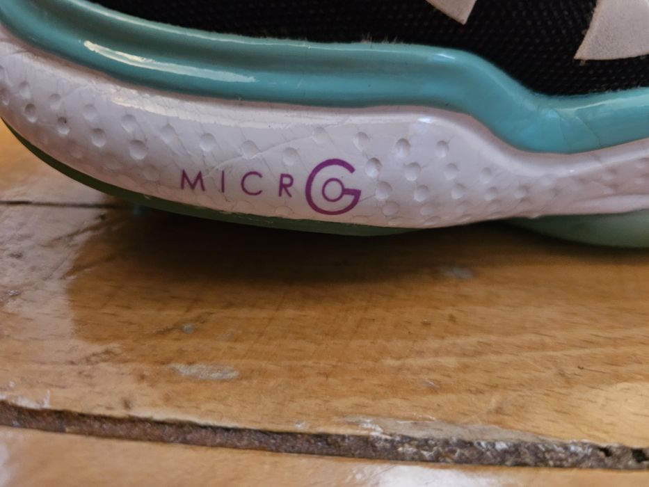 Under Armour FTHR Radiate Woman micro go