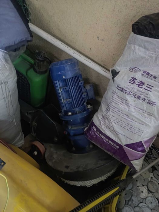 Продается апаратура для ковра мойка