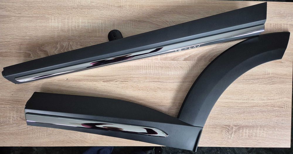 Лайстни за врати, леви - Мазда CX-3