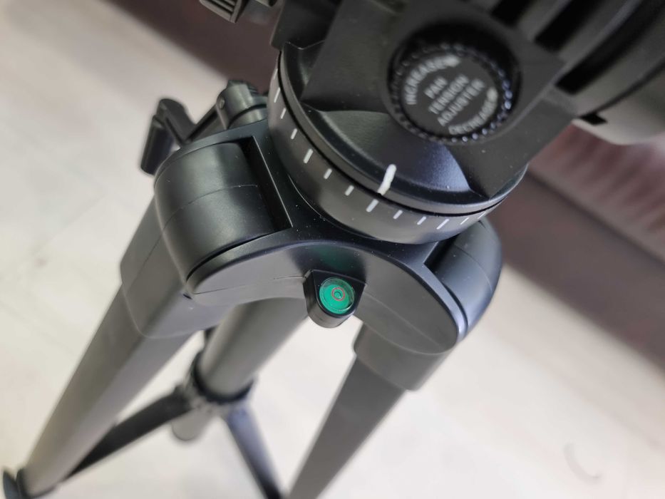 Статив тринога Velbon Videomate 638