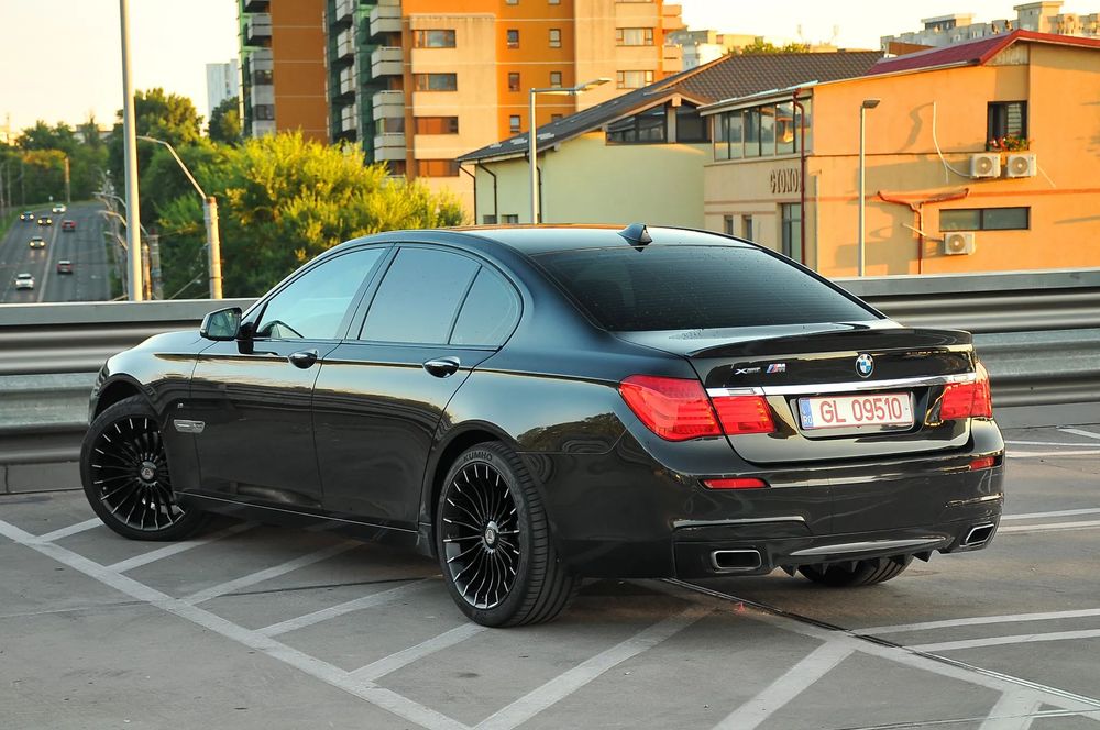 BMW Seria 7 Long /M Sport /Lane&Side Assist /BiXenon /Soft Close