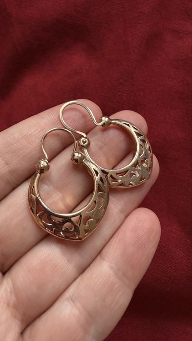Сережки золотые