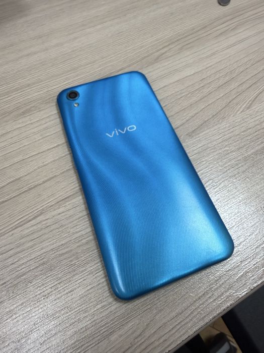 Смартфон Vivo 2015