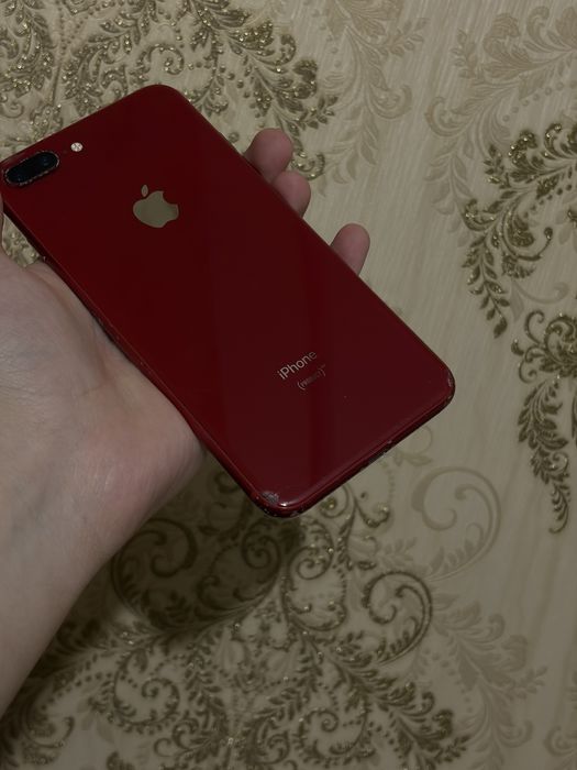 iPhone 8 Pluse Red