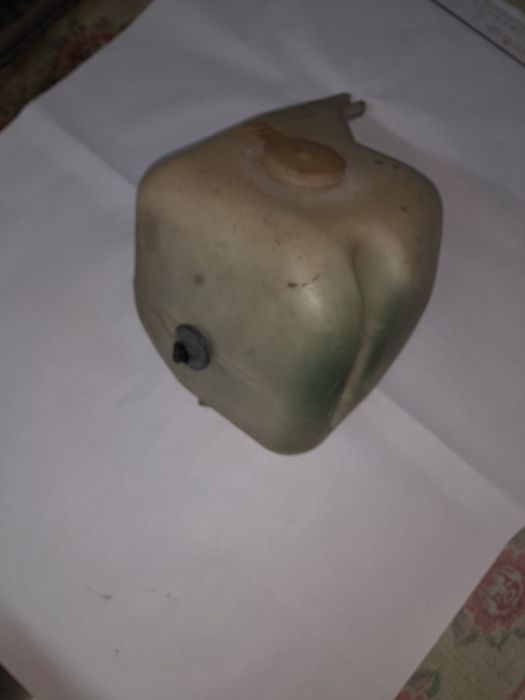 vas spalator parbriz pt BMW 316i, e30, ursulet