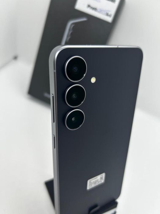 Telefon Samsung Galaxy S25 FE, Dual SIM, 8GB RAM, 128GB nou -D-