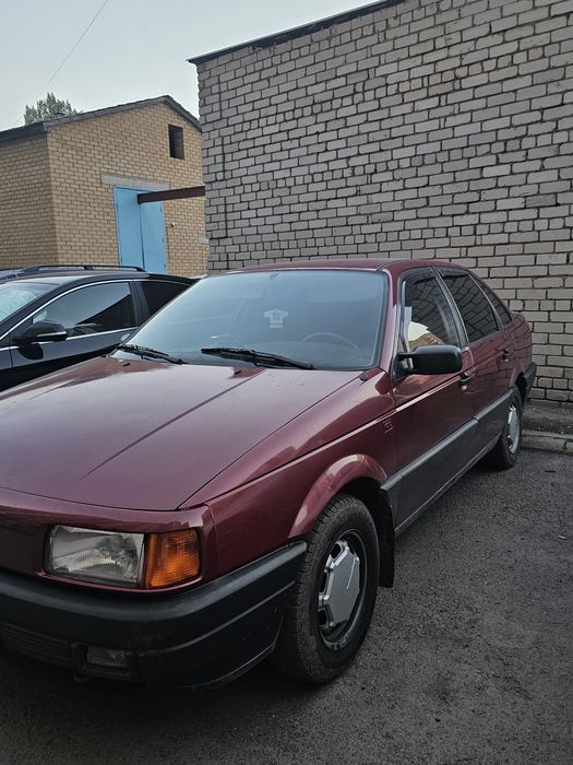 Volkswagen passat B3 1990