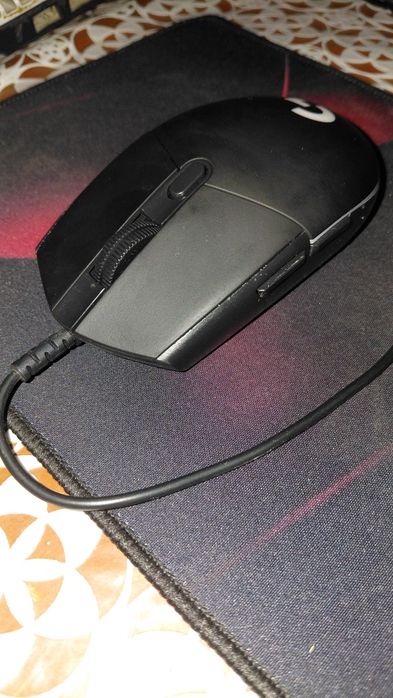 Игровая мышь логитеч