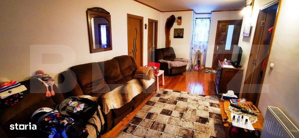 Resedinta cu destinatie de pensiune, 382mp utili si 1000mp teren, in S