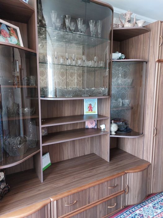 Стенка для гостинной