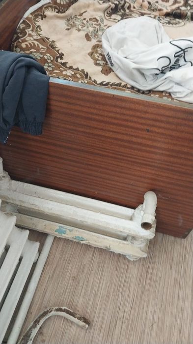 Продам радиаторы чугунные