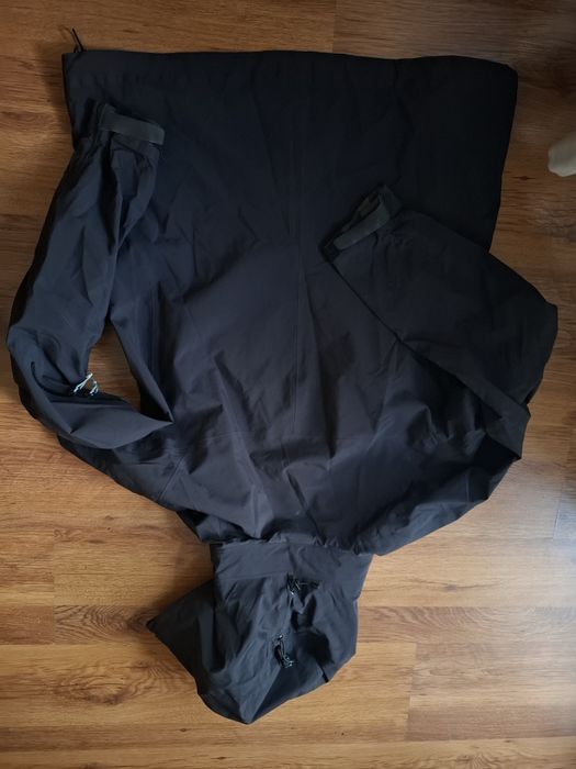 Arc'teryx gore tex дамско яке XL размер.