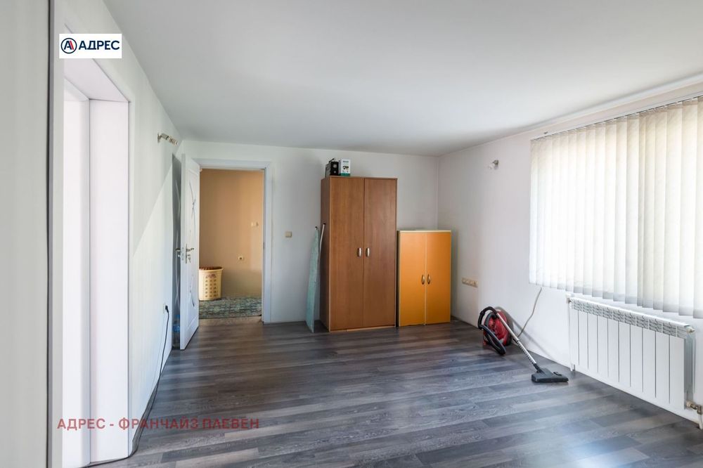 Продава се Етаж от къща в Плевен, Сторгозия - 100 кв.м за 1460 €/кв.м - Снимка #5