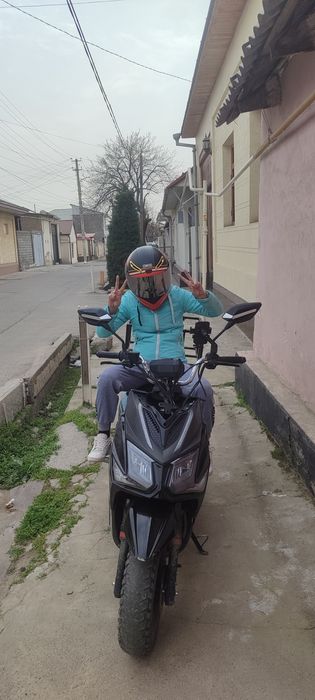 Продается скутер ..