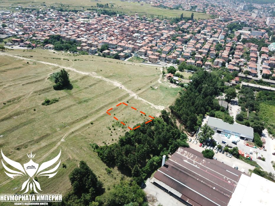 Продавам парцел със сменен статут 625кв.м. в гр.Асеновград кв.Зъбчето