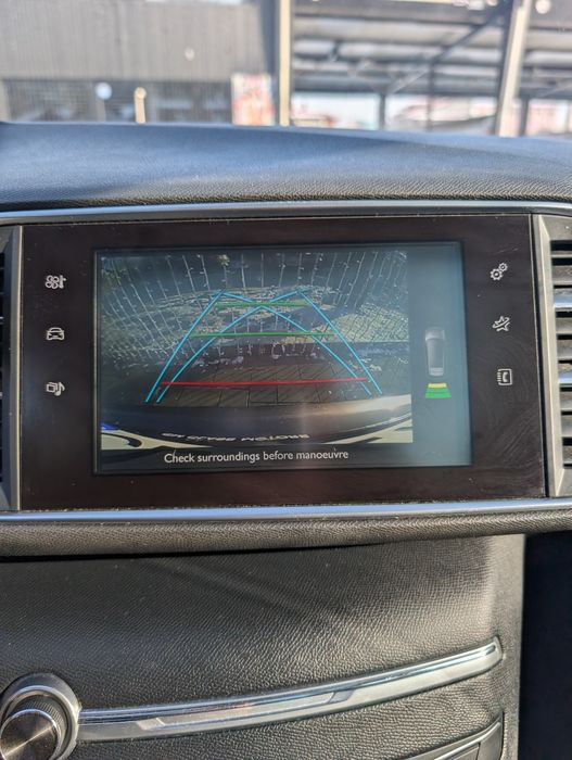 Peugeot 308 SW 2017 | 1.2 PureTech | Panoramic | Cameră | Defect Motor