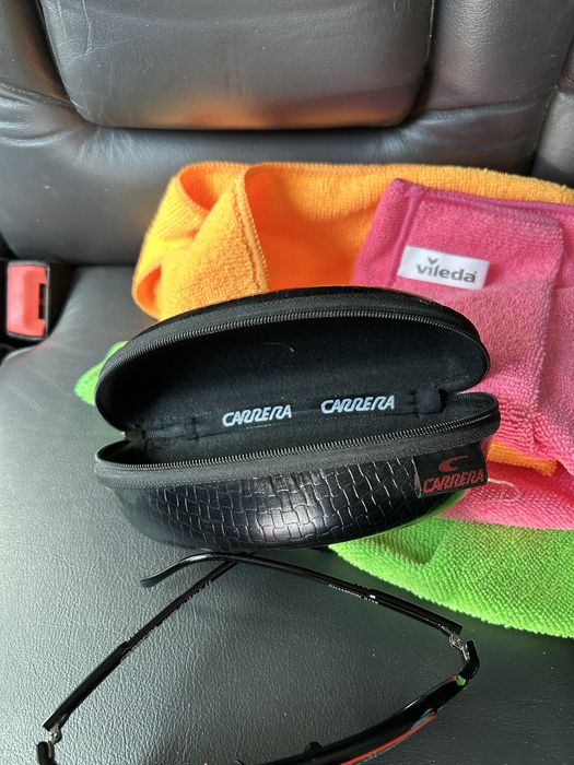 ochelari soare carrera