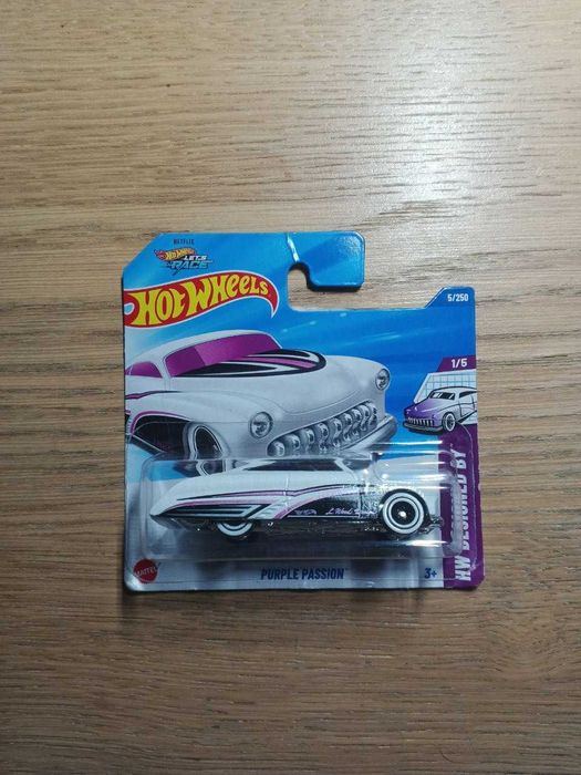 Hot Wheels Purple Passion
