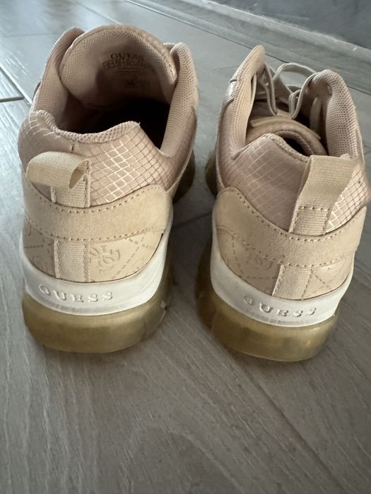 Adidasi casual Guess